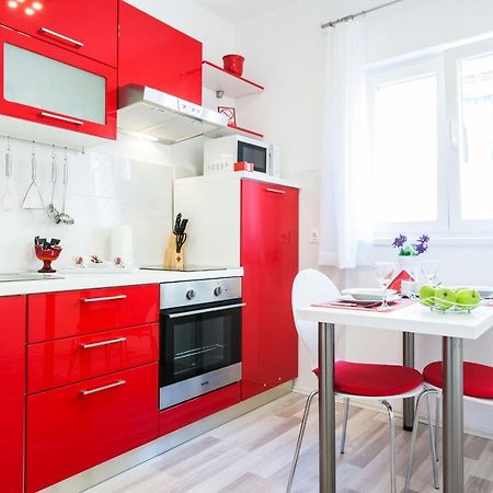 Bagi Apartment In Old Town Center Zára Kültér fotó