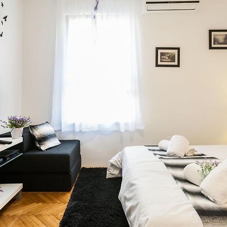 Bagi Apartment In Old Town Center Zára Kültér fotó
